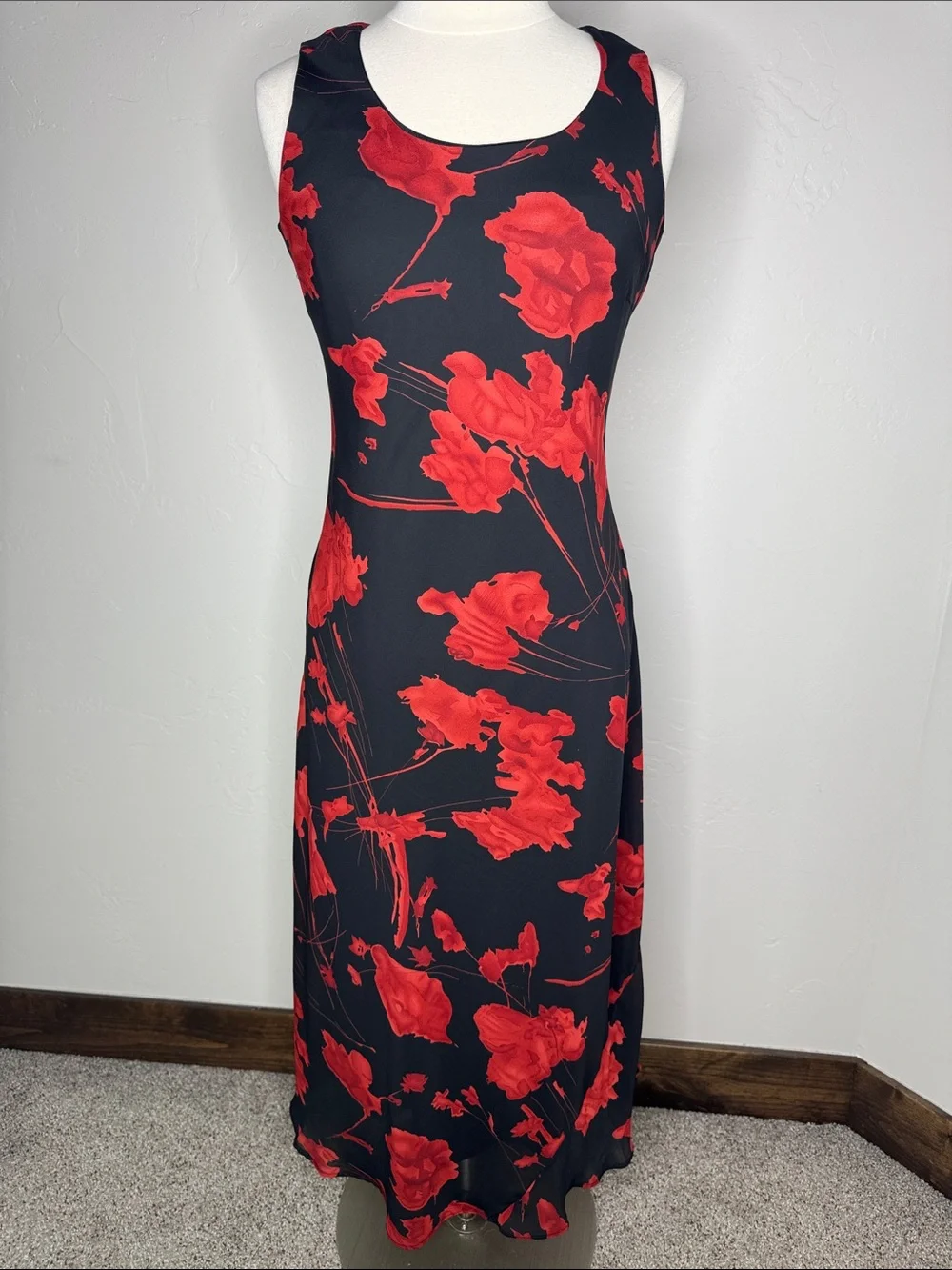 Red Floral Maxi Dress - Picture 1 of 10
